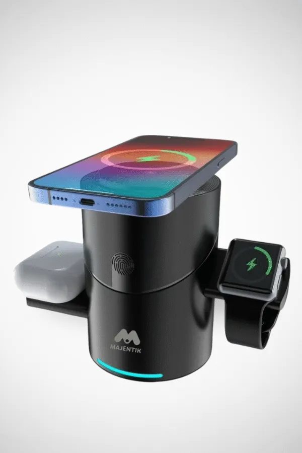 مع Majentik Wireless Charging  يصبح هذا الخيال حقيقة! صُممت هذه المحطة لتوفر لك تجربة شحن متكاملة، أنيقة، وآمنة، مما يجعلك تتحكم في طاقتك بكل سهولة وراحة.